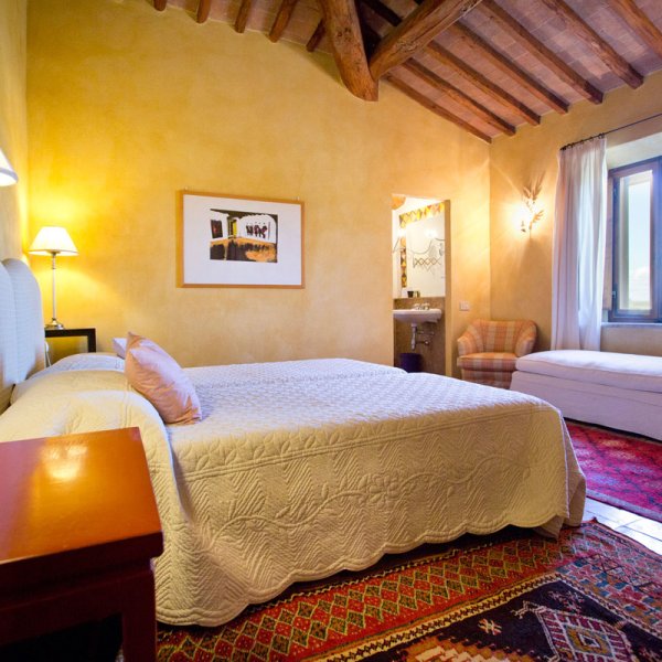 Cipressi | A luxury Tuscan villa and private pool