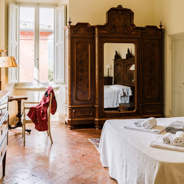 Villa Giancarlo | Historic Tuscan villa for 10