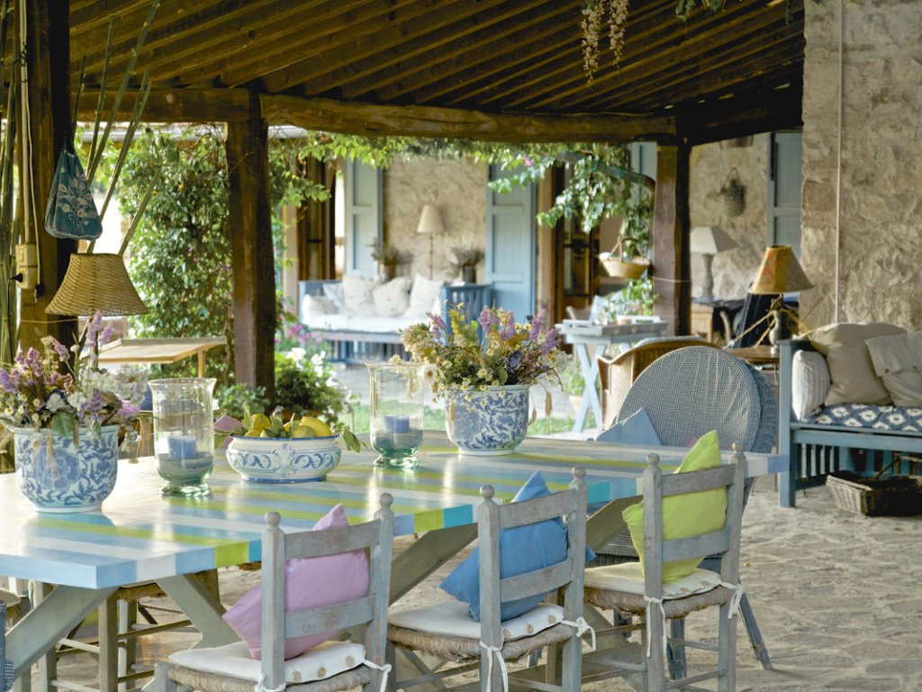 Dipinta di Blu | A luxury villa with pergola, pool and a sea view