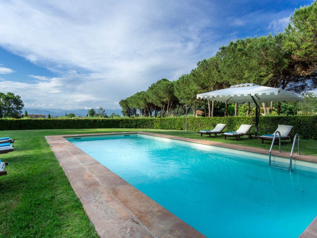 Oliveta | Tuscan villa and pool for 8 on a historic estate.