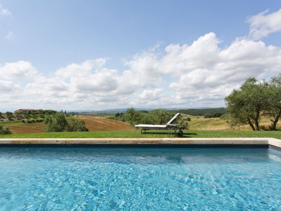 Small Tuscan Villas for 2 to 4