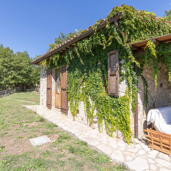 Casa Carina | Romantic Cottage for 4 with Private Pool