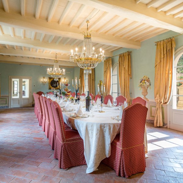 Villa Cosimo | Magnificent Historic Tuscan villa for 24