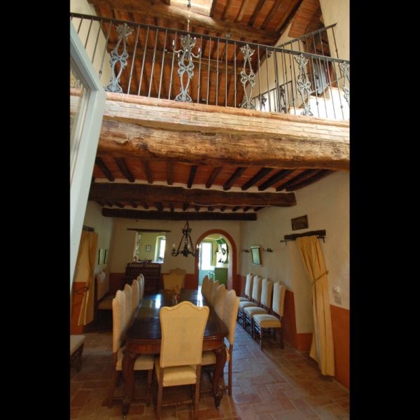Eremo: Luxury Villa for 18 near Arezzo