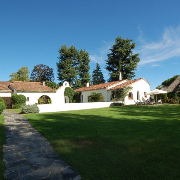 Eva's Cottage: Private Lakeside Villa on Lake Maggiore