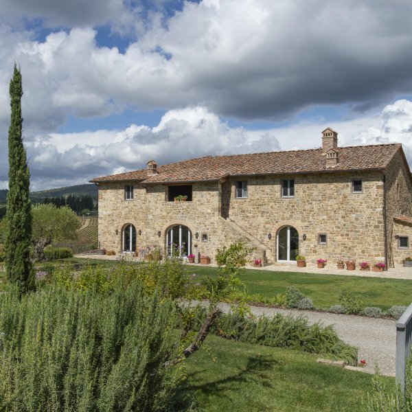 Pian di Radda | Luxury Villa for 12 with gym, steam-room and private pool