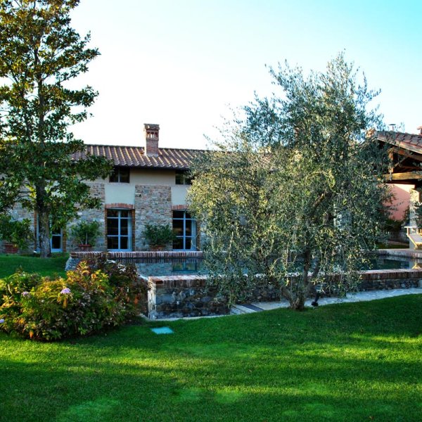 Pilastri | A villa with private garden and pool in a beautifully renovated hamlet