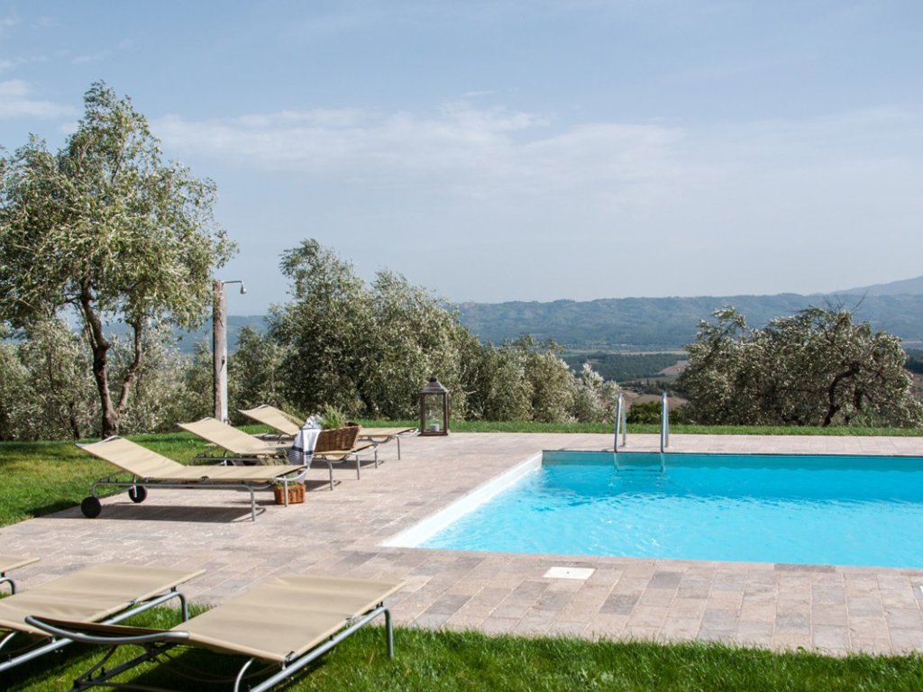 Aceronina | Spacious villa for six with pool