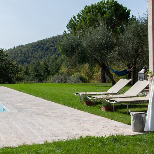 Aceronina, spacious villa for six with pool