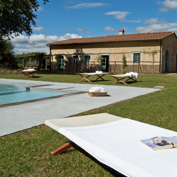 Dimora: Chianti Villa and Pool for 12