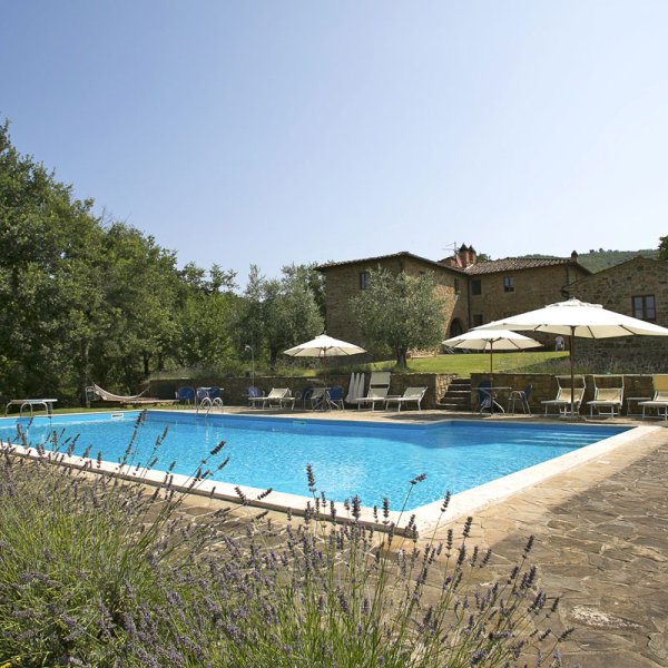 Stalla | Tuscan farmhouse apartment with shared pool