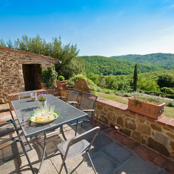 Villa Badia | Family Villa in Tuscany with Fenced Pool