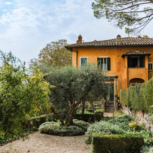 Villa Giancarlo | Historic Tuscan villa for 10