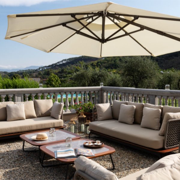 Villa Marlena | Luxury Lucca Villa with Indoor and Outdoor Pool