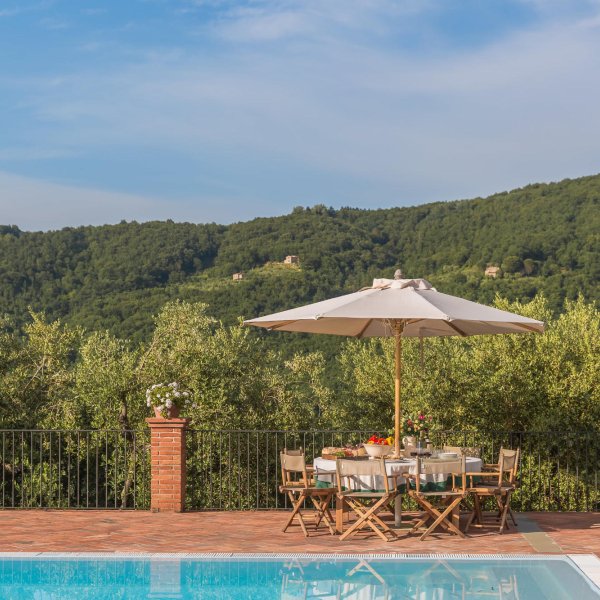 Villa Alessandro | Luxury Villa with Pool and Jacuzzi