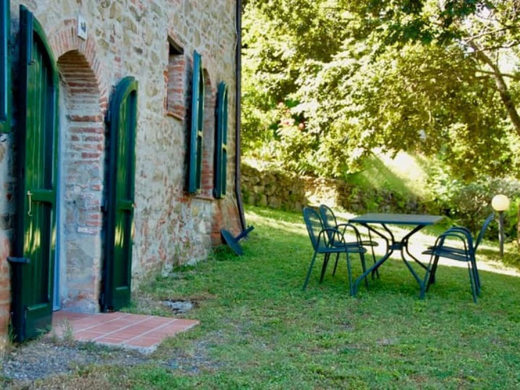 Palo | Apartment and pool within walking distance of Umbria village