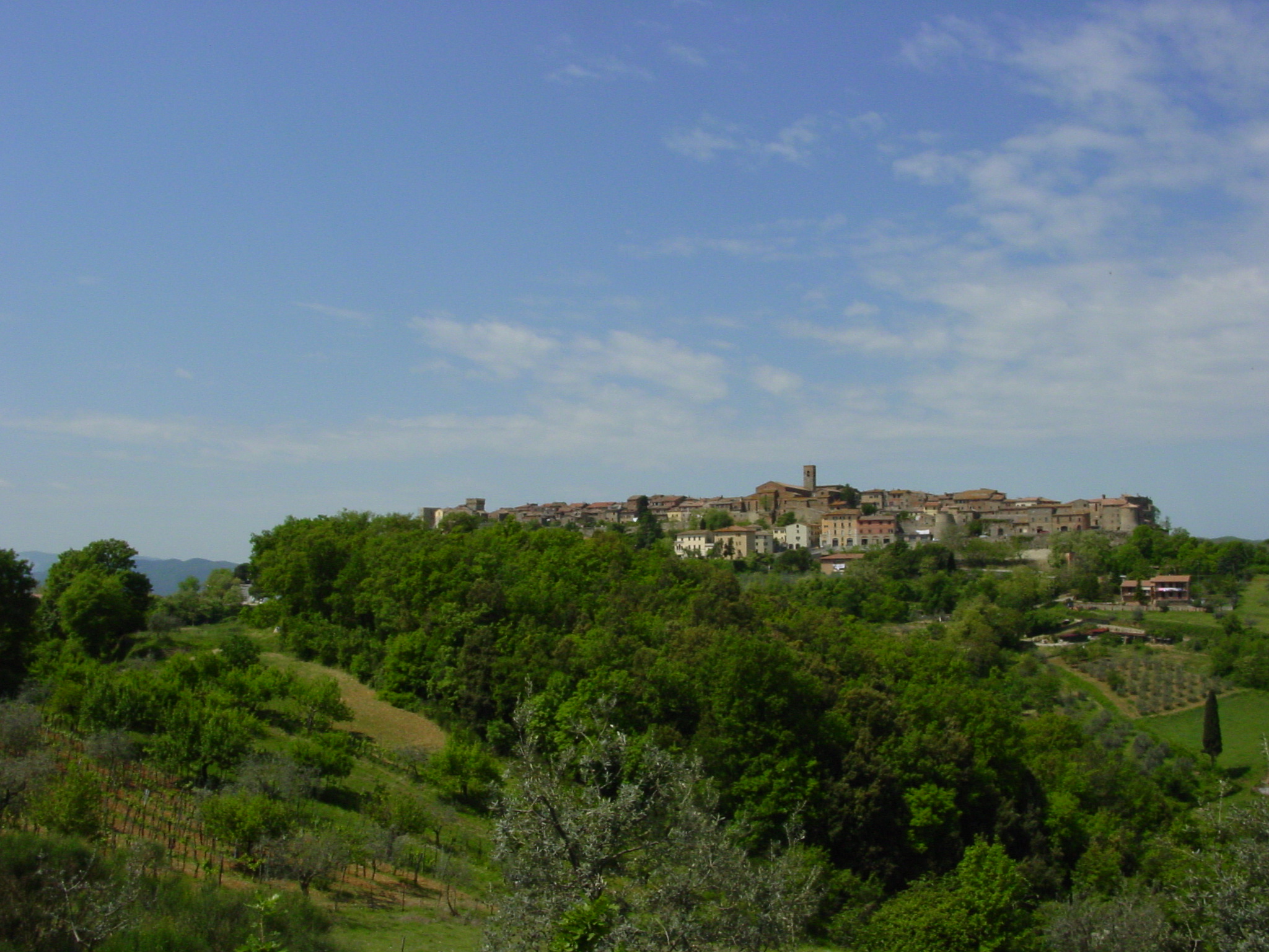 Five towns to visit near Volterra